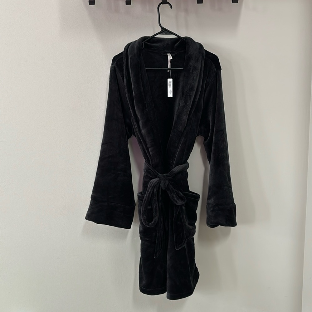 Soma Robe (Black - L/XL)